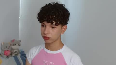 Cuddly online show from 01/12/25, 05:11