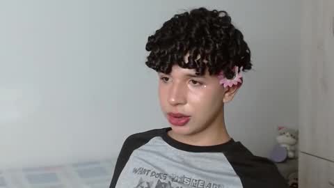 Cuddly online show from 03/11/25, 06:52