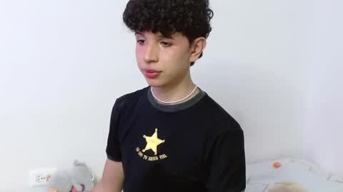 Cuddly online show from 09/25/25, 10:02