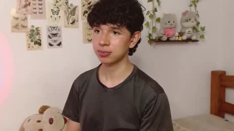 Cuddly online show from 03/18/26, 05:21