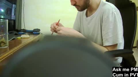 Snapshot of culonudo23 chatting on 12/31/24, 12:21 Leo online show from 12/31/24, 12:21