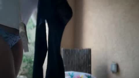 cum2charmxx online show from 11/05/25, 06:30