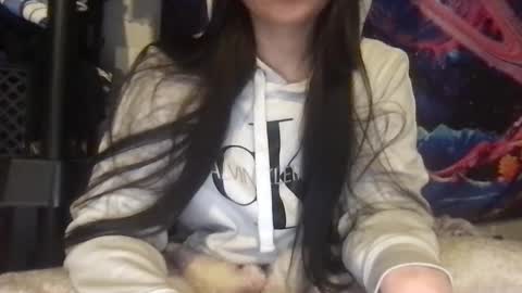 Angela online show from 12/02/24, 01:03