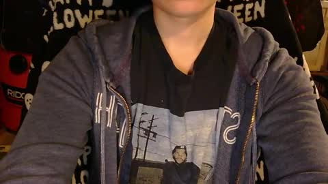 Angela online show from 10/22/25, 12:05