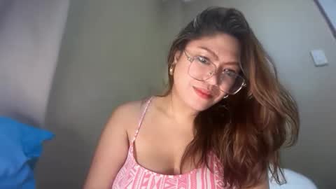 Snapshot of cum_all_over_mmee chatting on 05/03/26, 07:53 im KIM new girl to spoil online show from 05/03/26, 07:53