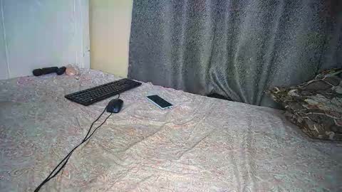 Snapshot of cum_central chatting on 10/26/25, 03:29 cum_central online show from 10/26/25, 03:29