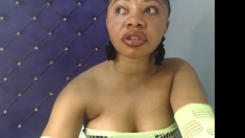 Snapshot of cum_chocochata chatting on 05/05/26, 06:10 Nancy online show from 05/05/26, 06:10