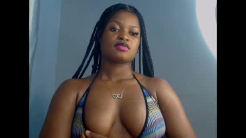 Snapshot of cum_ebony_petitxx chatting on 07/20/26, 07:00 cath online show from 07/20/26, 07:00