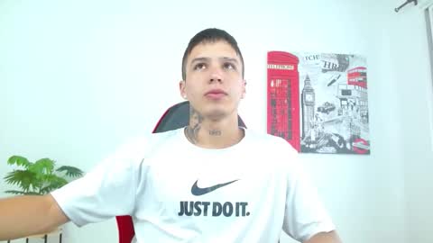 cumandres online show from 01/06/26, 02:54