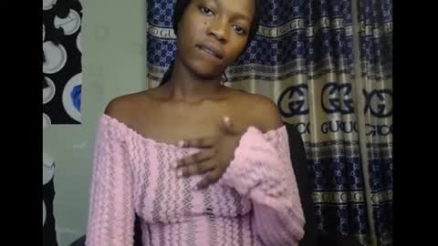 cumebony_petit online show from 09/28/25, 08:03