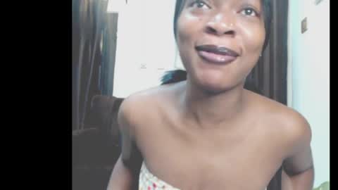 cumebony_petit online show from 05/28/26, 07:05