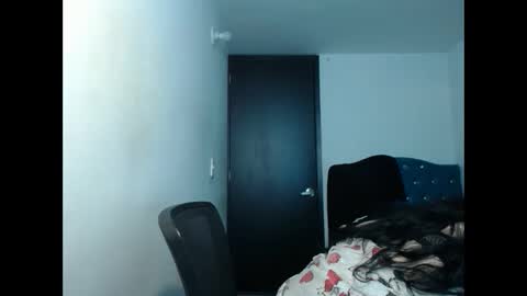 Snapshot of cumeva69 chatting on 10/12/25, 02:16 cumEva69 online show from 10/12/25, 02:16