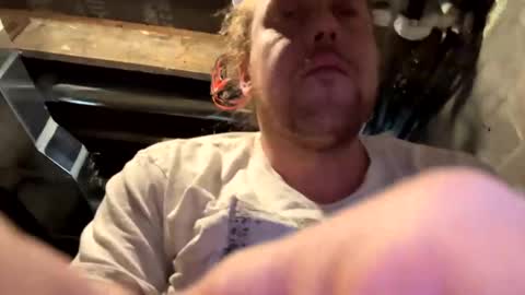 Snapshot of cumfacialxxx chatting on 12/17/24, 02:00 cumfacialxxx online show from 12/17/24, 02:00