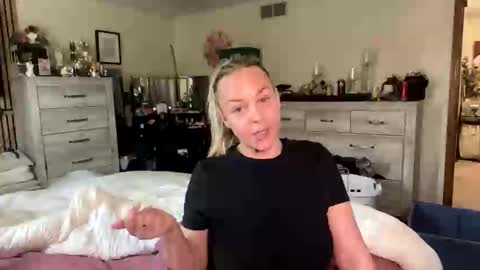 cumguzzlingskank online show from 05/19/26, 05:08