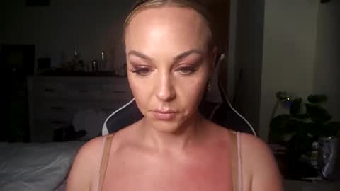 cumguzzlingskank online show from 05/27/26, 04:20