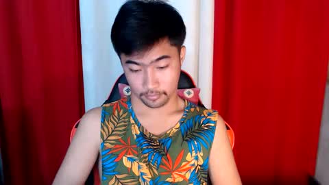 Snapshot of cumhavefun25 chatting on 06/09/26, 12:50 ask me online show from 06/09/26, 12:50