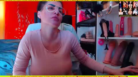 cuminmenowbby online show from 10/23/25, 11:09