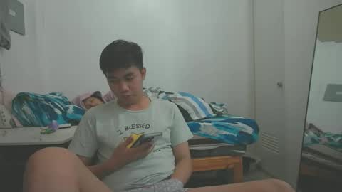 Snapshot of cumloader_ian4u chatting on 04/08/26, 12:21 IAN online show from 04/08/26, 12:21