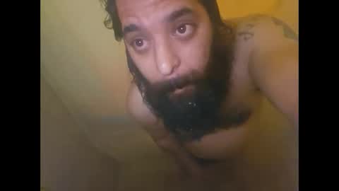 Snapshot of cummachine2022 chatting on 02/14/25, 05:30 cummachine2022 online show from 02/14/25, 05:30