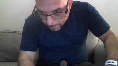 Snapshot of cummachine2022 chatting on 03/03/25, 11:24 cummachine2022 online show from 03/03/25, 11:24