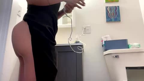 Snapshot of cumpeak chatting on 09/27/25, 02:33 cumpeak online show from 09/27/25, 02:33