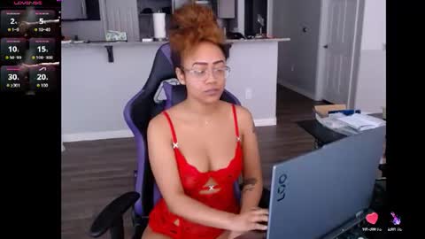 Nia Reese online show from 07/08/26, 06:56