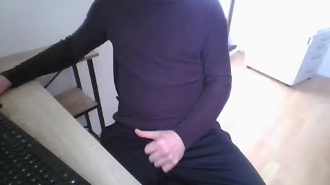 cumrocco online show from 02/04/25, 10:21