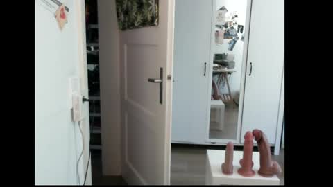Snapshot of cumshow_x chatting on 06/13/26, 10:35 Cumshow online show from 06/13/26, 10:35
