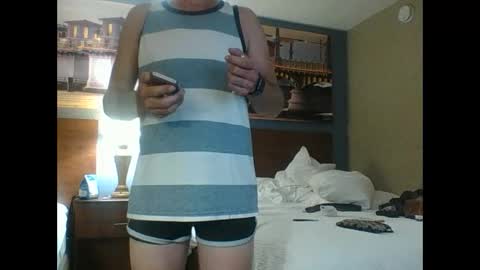 cumslutboi27 online show from 02/10/25, 07:36