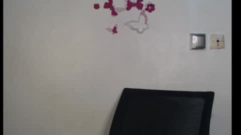 Zara online show from 02/24/26, 12:41