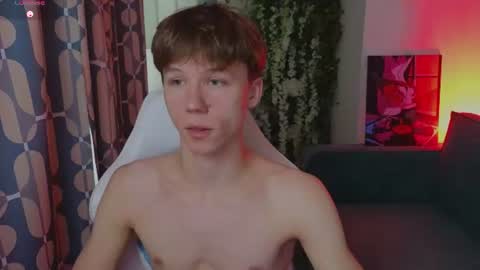 Snapshot of cumte_boy chatting on 07/16/26, 01:11 cumte_boy online show from 07/16/26, 01:11