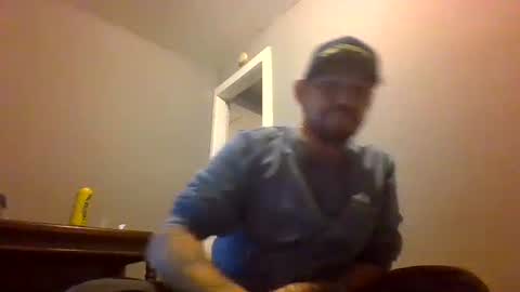 Snapshot of cuntreeboy68 chatting on 12/03/24, 02:58 Bash online show from 12/03/24, 02:58