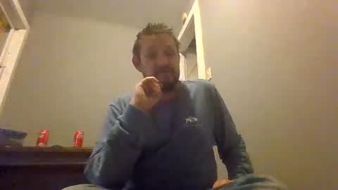 Snapshot of cuntreeboy68 chatting on 12/10/24, 03:20 Bash online show from 12/10/24, 03:20