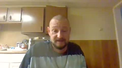 Snapshot of cuntreeboy68 chatting on 12/22/24, 03:11 Bash online show from 12/22/24, 03:11