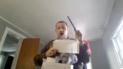 Snapshot of cuntreeboy68 chatting on 01/27/25, 09:22 Bash online show from 01/27/25, 09:22