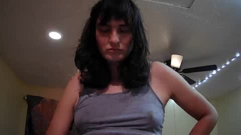 Snapshot of cuntspirit669 chatting on 10/11/25, 02:11 cuntspirit669 online show from 10/11/25, 02:11