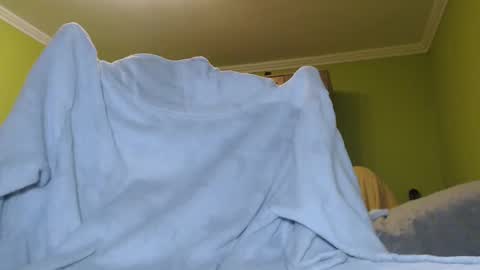 Snapshot of cup_of_t3a chatting on 01/14/25, 09:51 Im Lee. Say Hey Im very social. online show from 01/14/25, 09:51