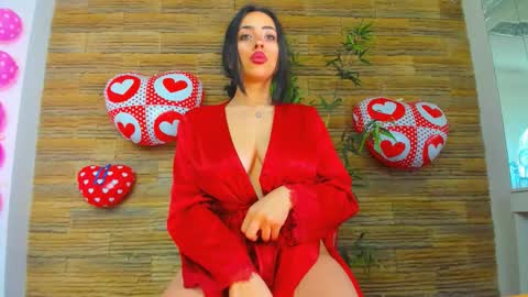 cupcake_izzy online show from 02/19/26, 05:36