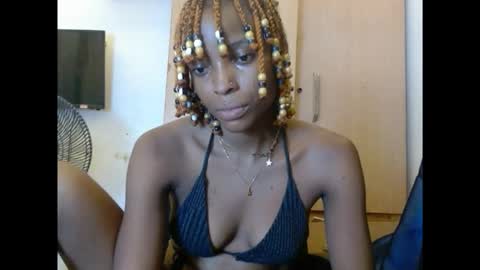 Snapshot of cupidxdoll chatting on 03/25/26, 10:38 cupidxdoll online show from 03/25/26, 10:38