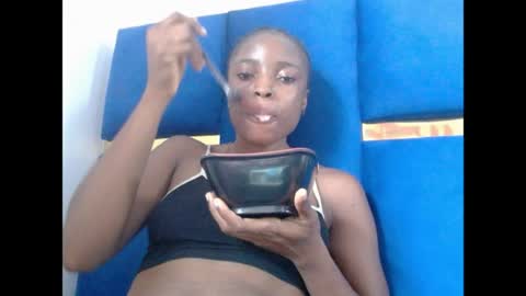 Snapshot of cupidxdoll chatting on 04/18/26, 10:19 cupidxdoll online show from 04/18/26, 10:19