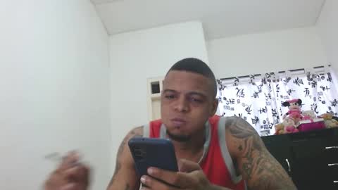 Snapshot of cuplex_hotlatina94 chatting on 01/05/25, 11:26 dominic and julieta... independent models online show from 01/05/25, 11:26