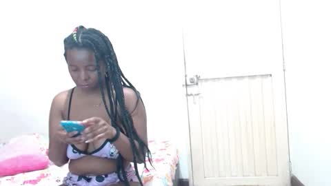 Snapshot of cuplex_hotlatina94 chatting on 09/17/25, 11:34 dominic and julieta... independent models online show from 09/17/25, 11:34