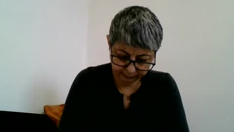 couple online show from 12/28/24, 07:55