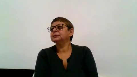 couple online show from 10/15/25, 05:02