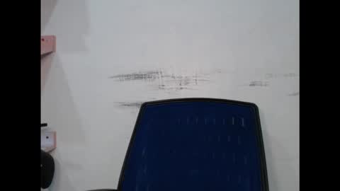 chloe online show from 09/18/25, 08:55