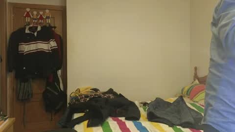 curiosillo1983 online show from 03/26/26, 04:34