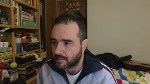 curiosillo1983 online show from 04/05/26, 12:46