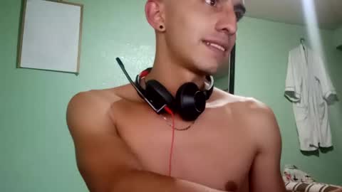 Ian online show from 02/22/25, 01:44