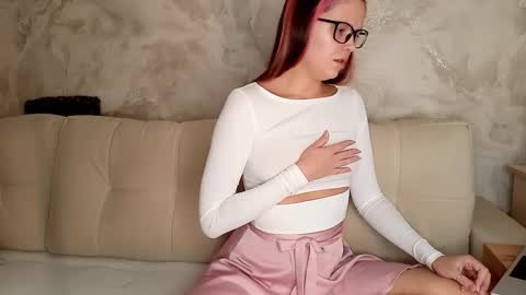 Miley online show from 12/02/25, 11:15