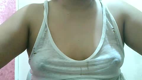 curious_girl247 online show from 01/22/25, 08:28